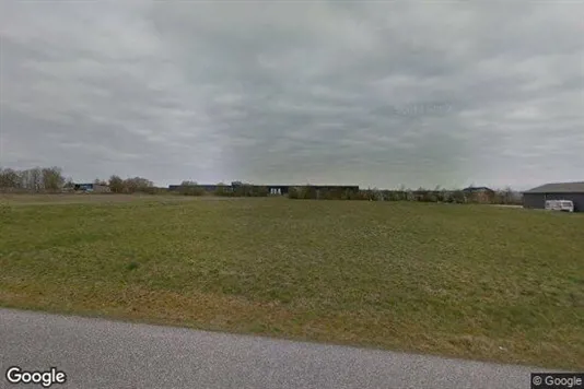 Erhvervsgrunde til salg i Låsby - Foto fra Google Street View