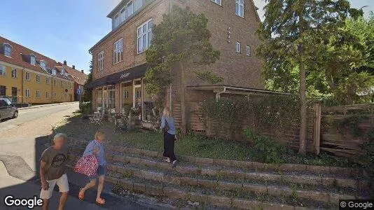 Erhvervslejemål til salg i Hellebæk - Foto fra Google Street View