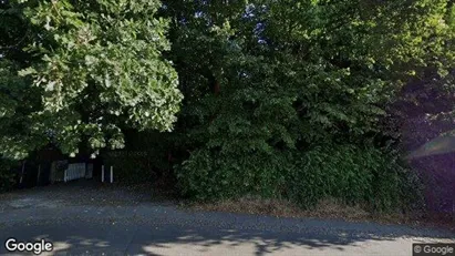 Erhvervslejemål til salg i Charlottenlund - Foto fra Google Street View