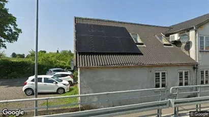 Boligudlejningsejendomme til salg i Stenlille - Foto fra Google Street View