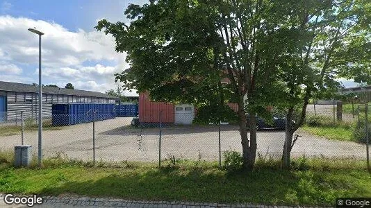 Erhvervslejemål til salg i Humlebæk - Foto fra Google Street View