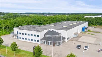 Lager og produktionsejendom Lager og produktionsejendom